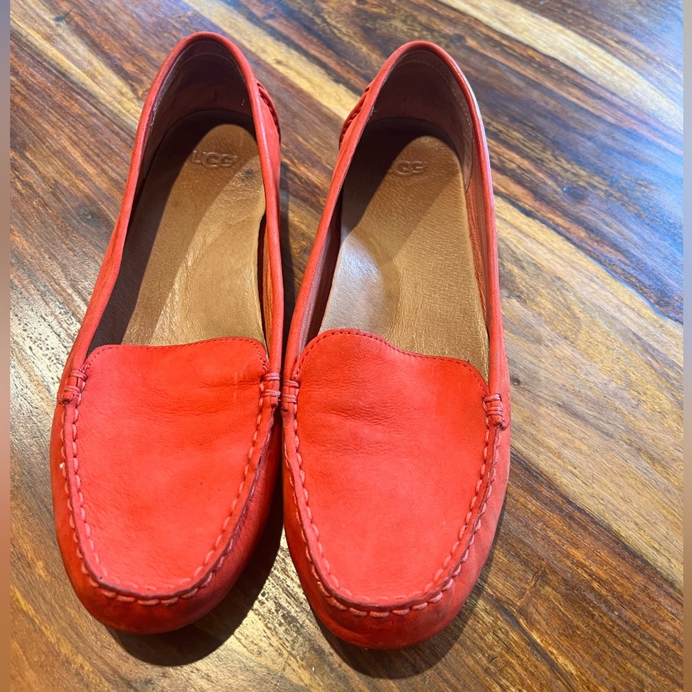 Ugg orange loafers size 8
